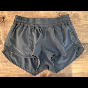 Lululemon track running shortie shorts